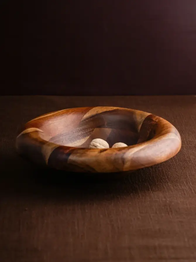 Misa MOOKA akacjowa do serwowania 26x7 cm