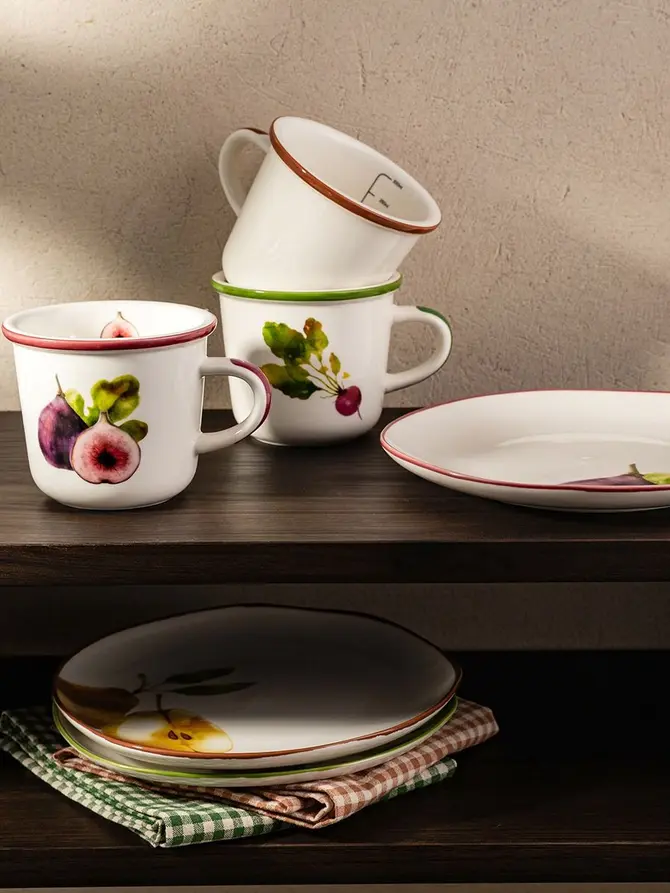Kubek SKORD porcelanowy z figami 0,3 l