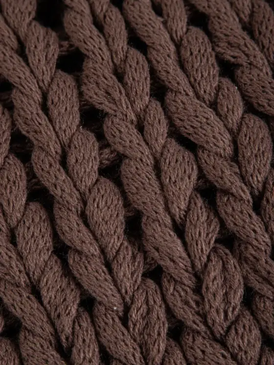 Koc RAYNE ręcznie wyplatany czekoladowy 130x170 cm