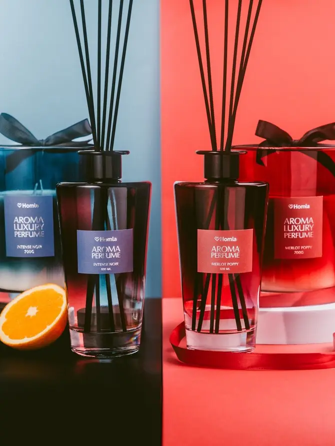 Świeca zapachowa EMBER Intense Noir 1175 g