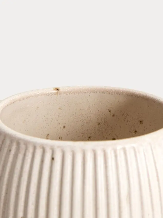 Kubek ALMOS porcelanowy baryłka w prążki 0,25 l